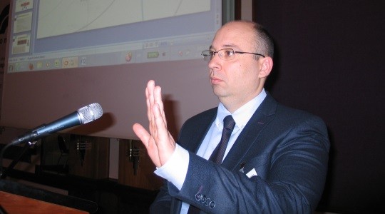 ODRŽAN PRVI AUTO MOTO FORUM