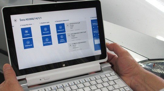 Allianz uvodi mobilne procjenitelje šteta